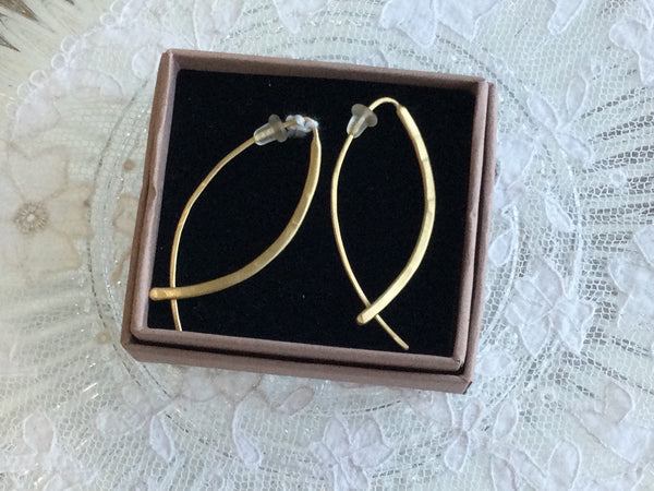 SUSI CALA(スシ カラ) 18kゴールド earring