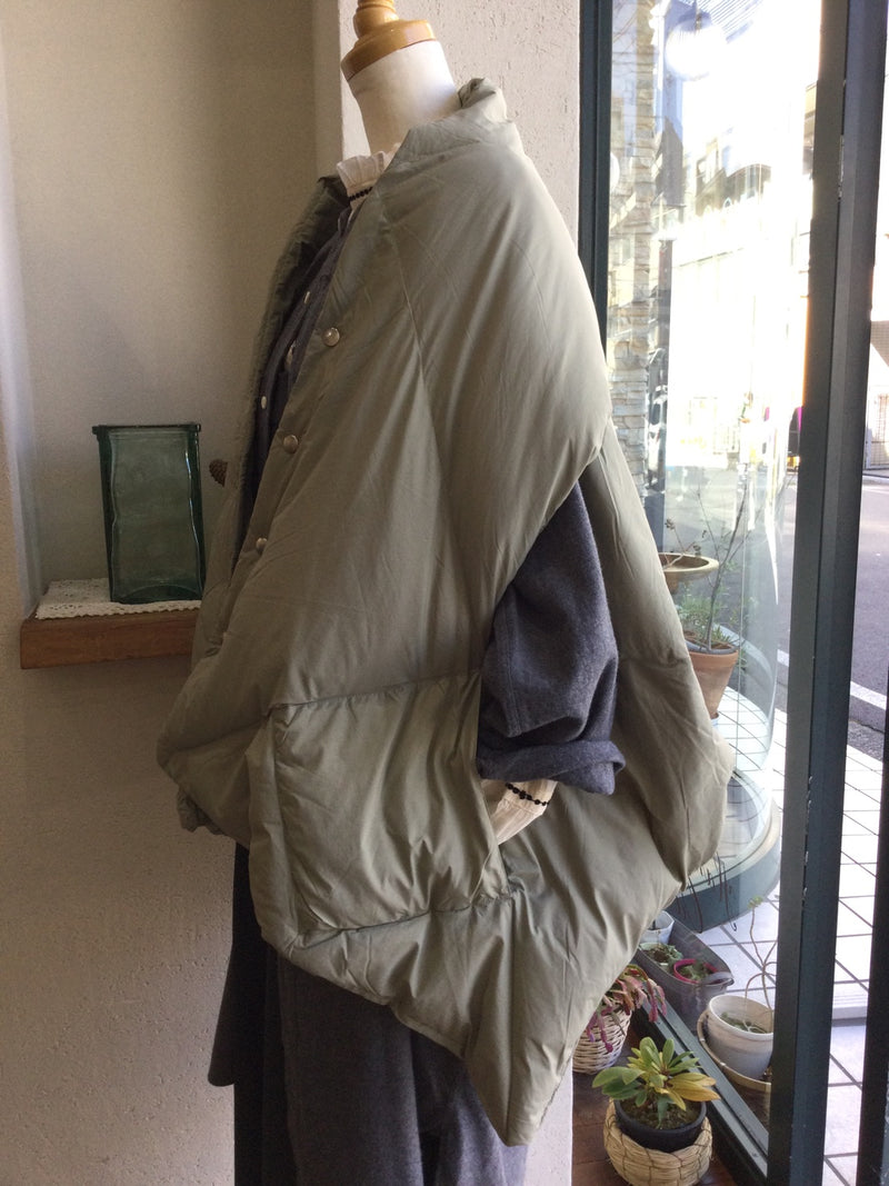 新着 miffew(ミフュー) REVERSIBLE DOWN CAPE