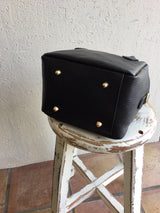 新着 frou frou BAGS(フルフルバッグ) スクエアミニBAG