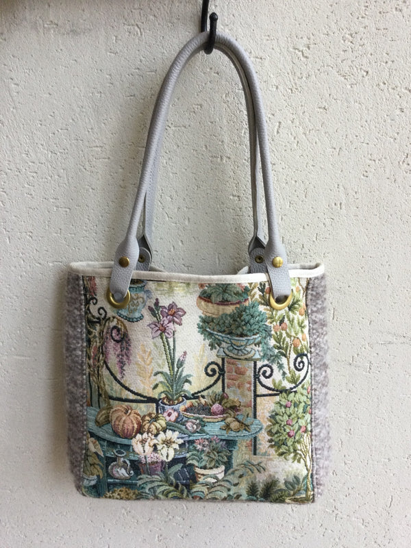 新着 Bon vieux Temps(ボンヴュータン) ゴブラン風ジャガードバッグ