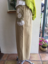 新着 marble SUD(マーブルシュッド) フリルラッコ CHINO