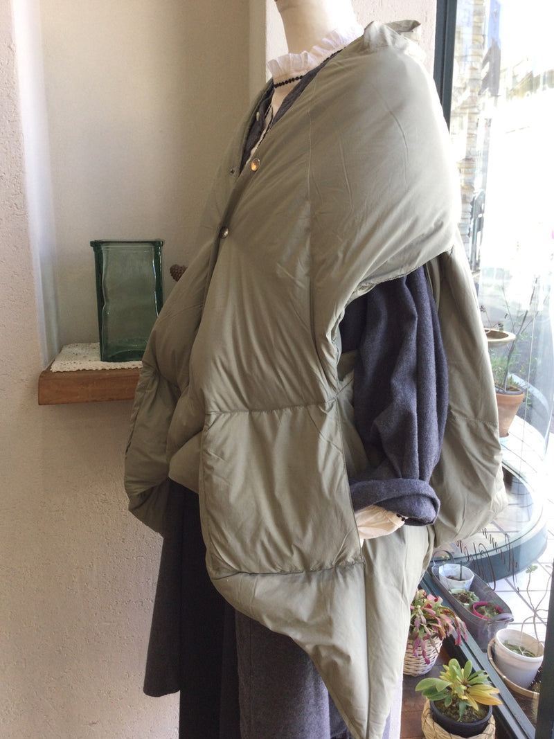 新着 miffew(ミフュー) REVERSIBLE DOWN CAPE