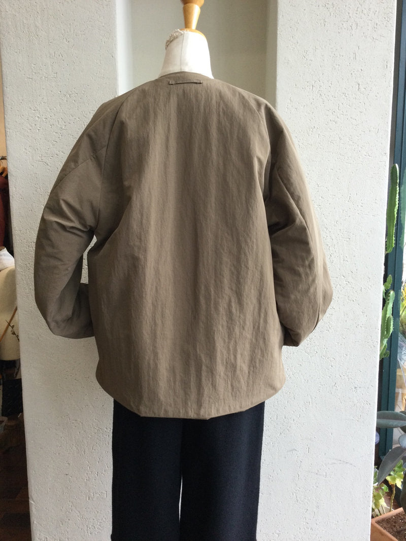 DELICIOUS(デリシャス）PADDED Blouson